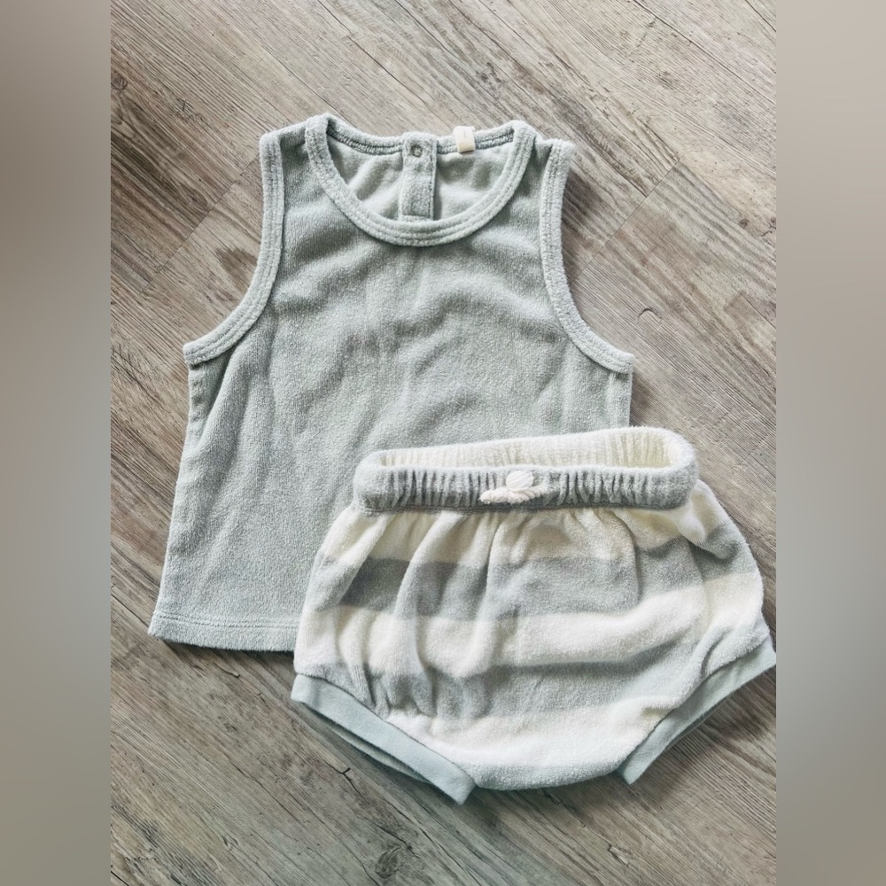 Quincy Mae two piece retro velour set-